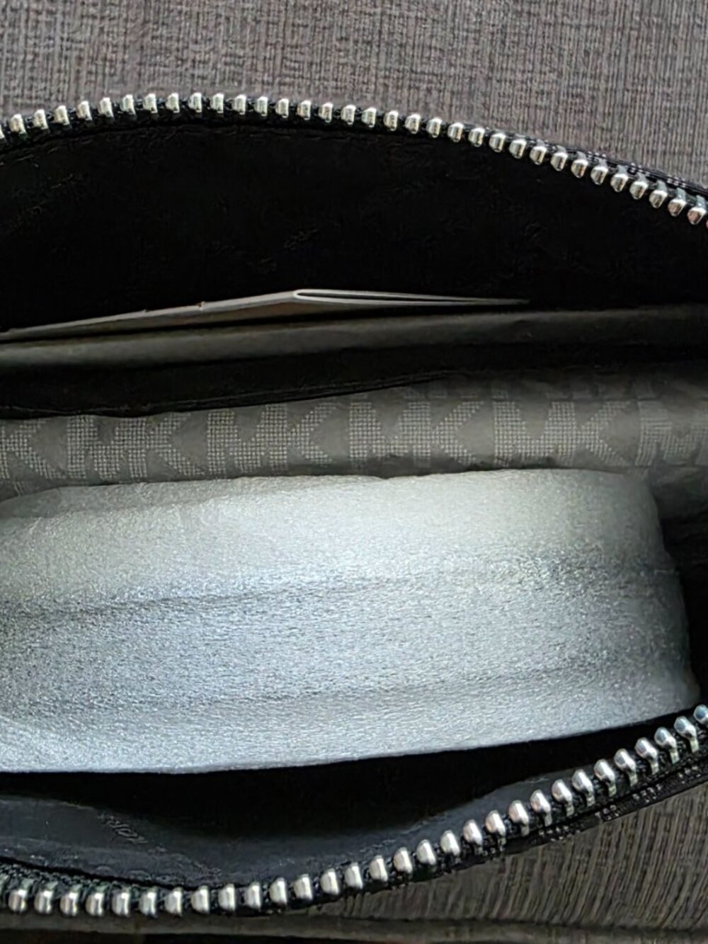 NWT Michael Kors Black/Gray MK Monogram Crossbody Bag- Water Resistance- OBO! - Picture 8 of 10